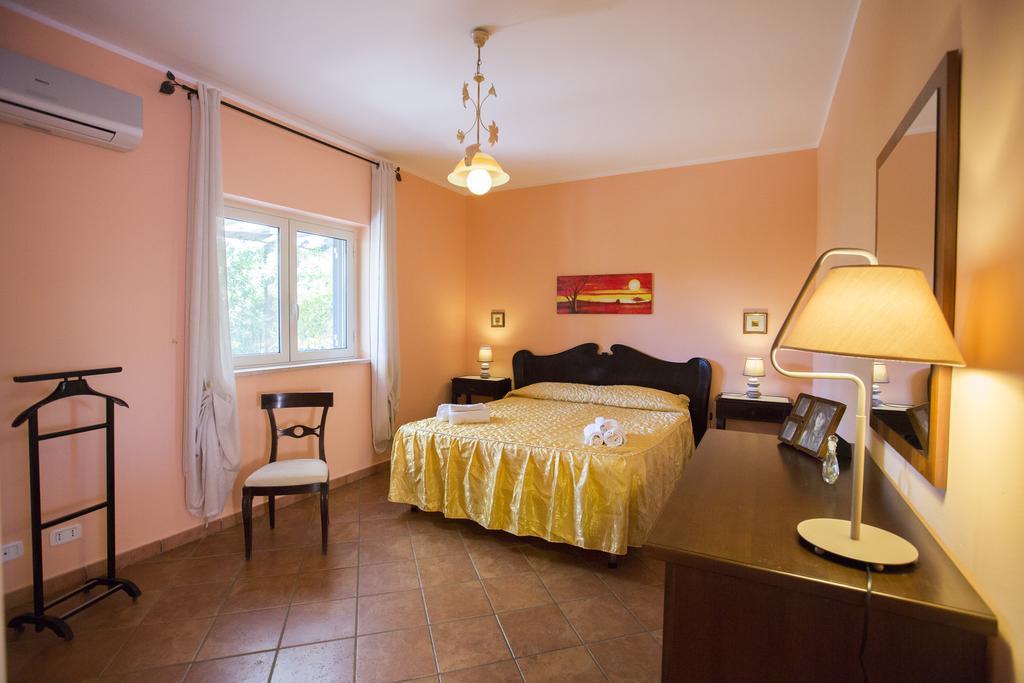 Villa Di Franco Cefalù Buitenkant foto