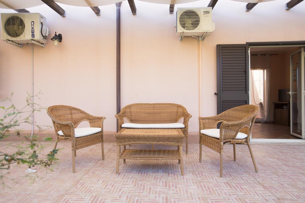 Villa Di Franco Cefalù Buitenkant foto